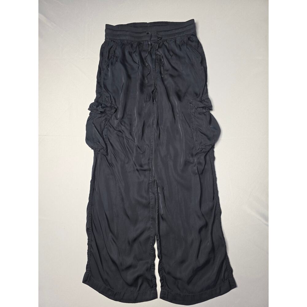 Aerie satin black cargo pants Size XS